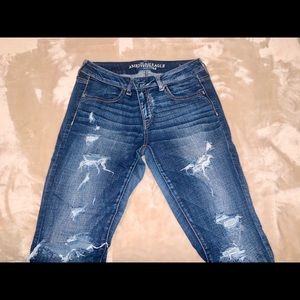 American Eagle Ripped Jegging